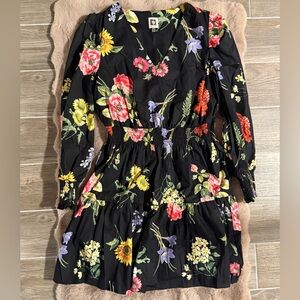Anne Klein Floral Print Ruffle Hem Long Sleeve dress, size ten
